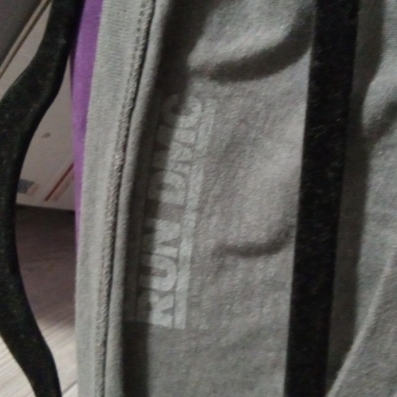 Torrid tee. - Picture 2 of 4